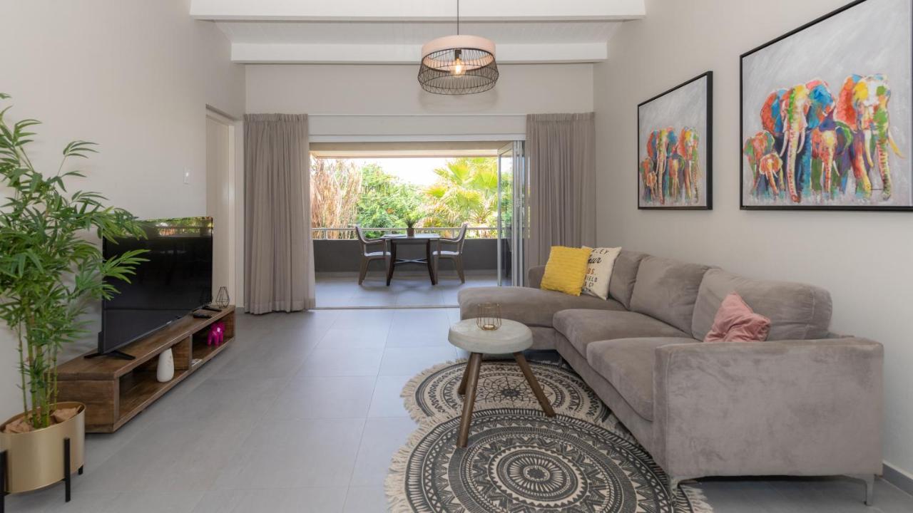 Casa Arte- Exclusive Apartment With Internet And Pool Santa Catharina 外观 照片